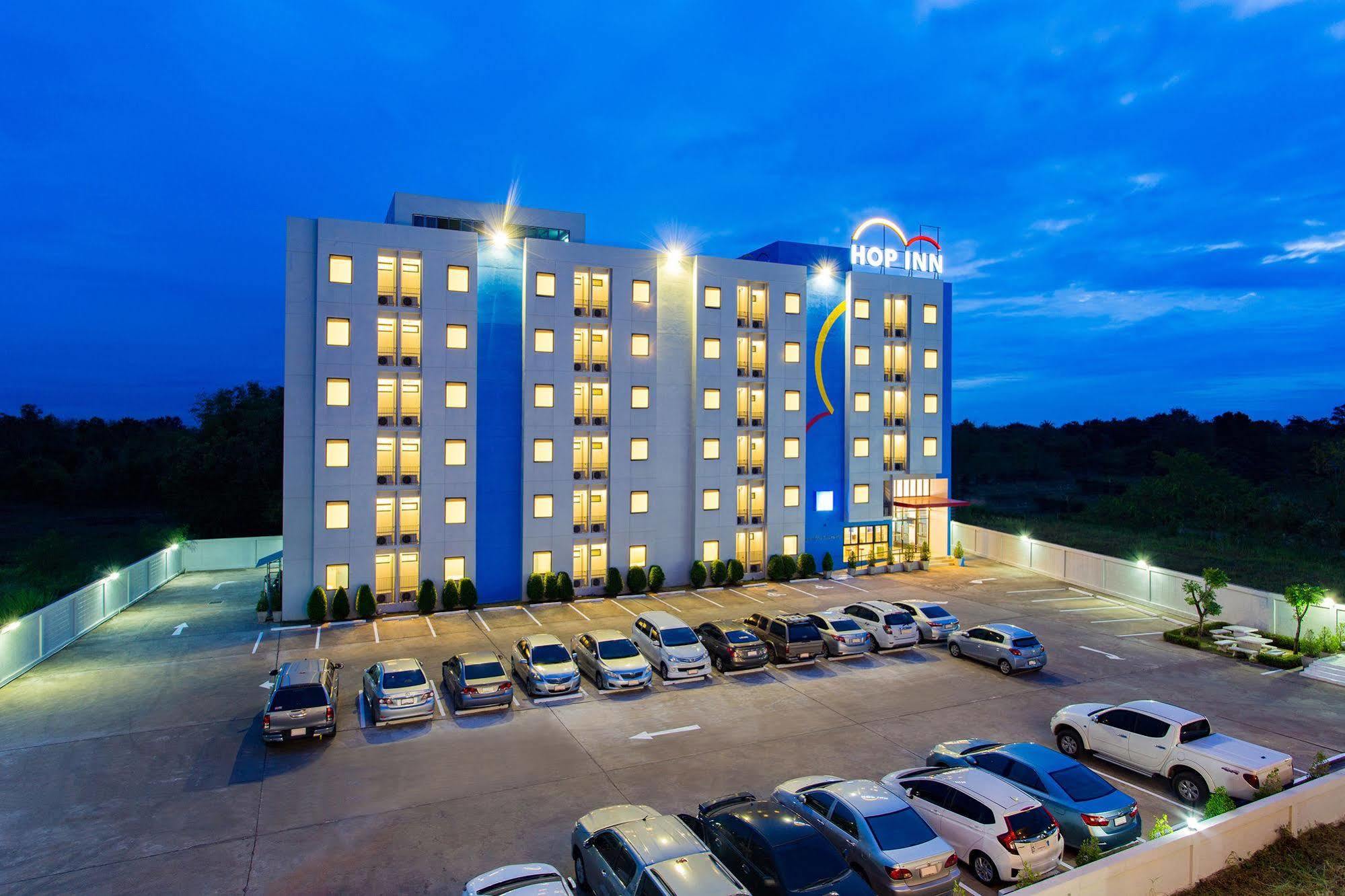 Hop Inn Mae Sot Building A Zewnętrze zdjęcie